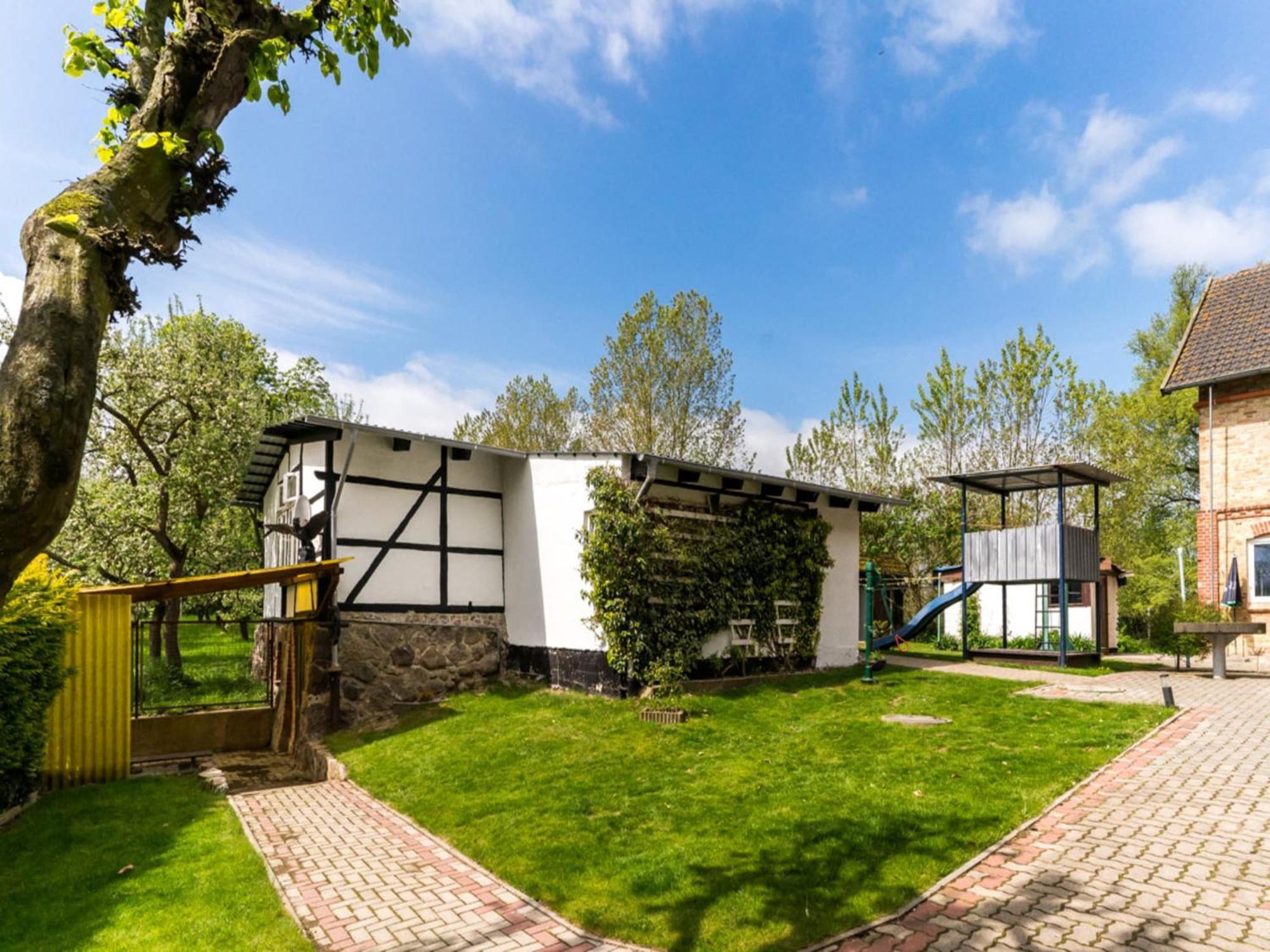 Lake View Apartment In Klein Pravtshagen With Garden Buitenkant foto